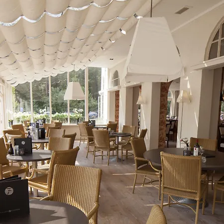 Fletcher Boutique De Mallejan