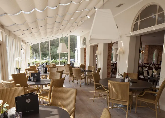 Fletcher Boutique De Mallejan