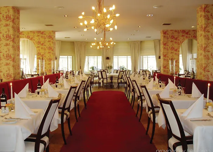 Fletcher Boutique De Mallejan